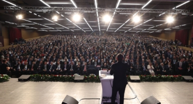 Olağanüstü kurultayda medyaya sansür... Fotoğraf çekmek yok, sadece belirli basın girebilir!