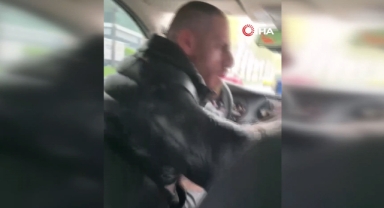 Takside çıkan sözlü tartışmada ortalık karıştı!