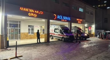 Yurtta kalan 53 öğrenci gıda zehirlenmesi şüphesiyle hastaneye başvurdu