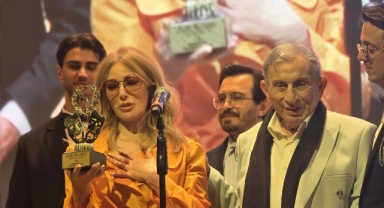 13. Bedia Muvahhit Tiyatro Ödülleri Verildi