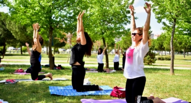 8500 yıllık tarihte yoga buluşması