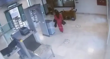 Avukatı taciz eden güvenlik görevlisi hala çalışıyor