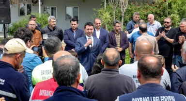 Başkan Önal personelle buluştu: Kuruş hesabı yaparak hizmet ediyoruz
