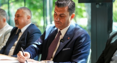 Başkan Zeyrek Halk Otobüsü Esnafıyla Bir Araya Geldi