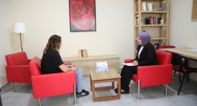 Bayraklı’da kadınlar danışma merkezi atölyelerinde buluşuyor
