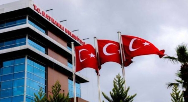 Bayraklı'da tartışmalı atama... AK Partili Demir'den 'hallederiz Kadir kim' sorusu!