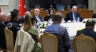 Cumhurbaşkanı Erdoğan, işçilerle bir araya geldi