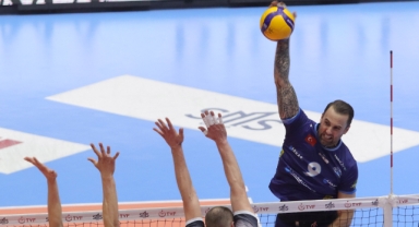 Georg Grozer, Arkas Spor’a veda etti