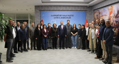 Görevden almalar sonrası iki ilçeye toplantı... Birliktelik mesajı!