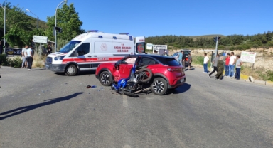 İzmir’de otomobil motosikletle çarpıştı: 1 ağır yaralı