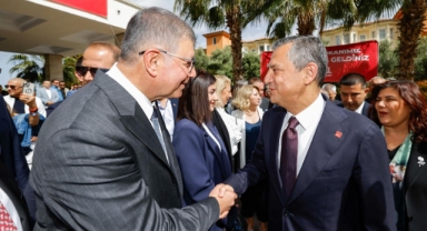 İzmir'in projelerine övgü dolu sözler... Kuşadası'nda otizm zirvesi!