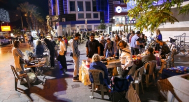 Karşıyaka’da “El Emeği Gece Pazarı” başlıyor