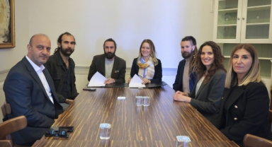 Konak’ta imzalar sanat için atıldı