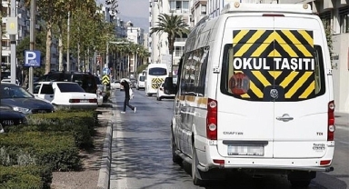 Okul servis araçlarında yaş sınırı bir yıl daha uzatıldı