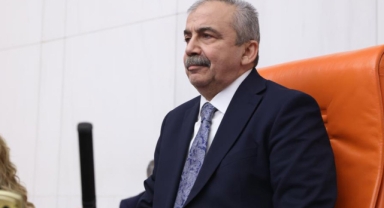 Sırrı Süreyya Önder hayatını kaybetti