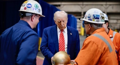 Trump: Çelik ve alüminyum ithalatına uygulanan gümrük vergisi oranı yüzde 50’ye çıkarılacak