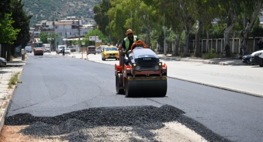 Bornova'da gece-gündüz süren kapsamlı yenileme atağı