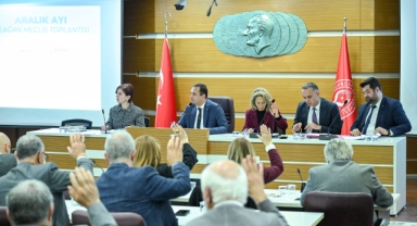 Bornova Meclisi'nde stratejik kararlar... Karaçam'a geri kazanım tesisi yolda!