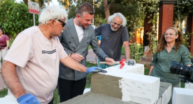 Buca'da Edip Akbayram’a vefa