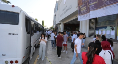 Efes Selçuk'ta sınav günü ulaşım desteği