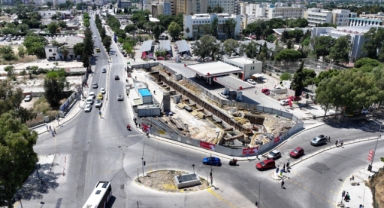 Hastane yolcuları için özel yaya tüneli