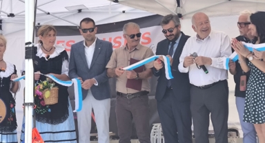 Menemenli ustalar Fransa’da da Zirvede…