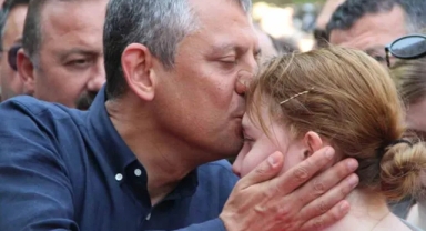 Özgür Özel Ferdi Zeyrek'in kızını üniversite sınavına götürecek!