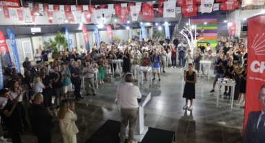 Seçim emekçileri ile bir araya geldi...Başkan Günay 2024'ü unutmadı!