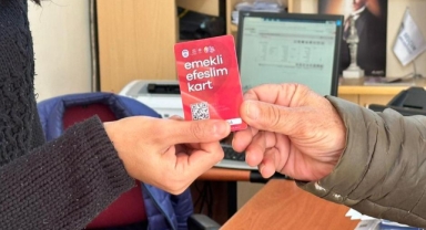 Selçuk’ta ‘Emekli Efeslim Kart’ ile dayanışma büyüyor!