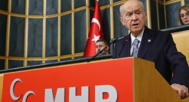 Bahçeli'den Özgür Özel'in Canlı Yayın Çağrısına Destek: Ak koyun kara koyun ortaya çıksın