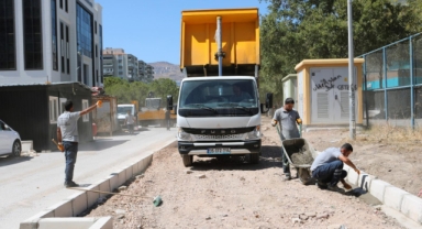Bayraklı'da asfaltlama seferberliği