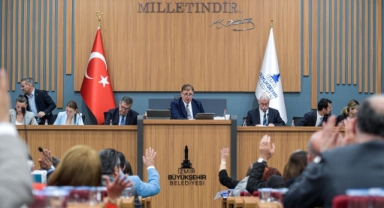 Büyükşehir Meclisinde gündem tutuklamalar ve kooperatif süreci!