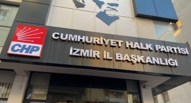 CHP İzmir İl yönetiminde flaş istifa!