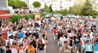 Çiğli’de yaz akşamları tiyatroyla şenleniyor