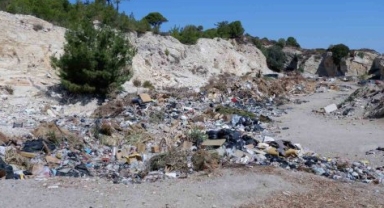 Foça'da verilen vaatler unutuldu mu Başkan!