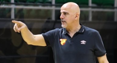 Göztepe Basketbol, Rüçhan Tamsöz'un sözleşmesini uzattı