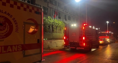 İzmir'de engelli bakımevinde yangın: Engelli vatandaşlar tahliye edildi
