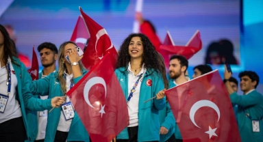 İzmirli 5 sporcu ay-yıldız için ter döküyor