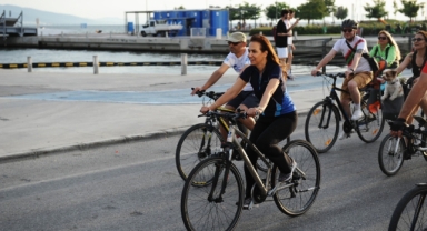 Karşıyaka’da bir ilk: ‘Bisiklet Akademisi’