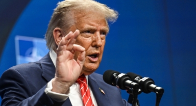 Trump, 12 yeni ülkeye yönelik daha tarife mektuplarını paylaştı