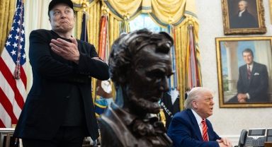 Trump’tan Musk’a: Üçüncü bir parti kurması saçma