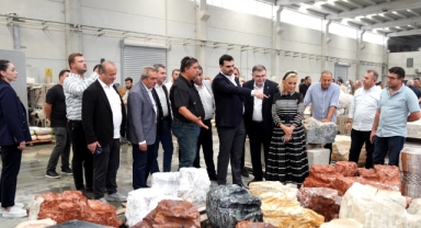 AK Partili İnan'dan Bergama OSB'ye ziyaret