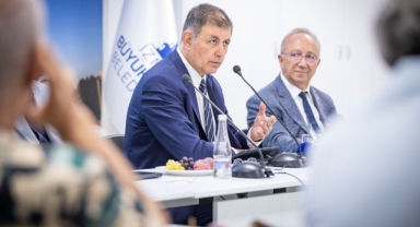 Başkan Tugay’dan gıda güvenliği için ortak akıl çağrısı