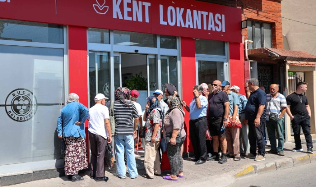 Bir ekmek 15 lira, Buca’da 4 çeşit yemek 50 lira
