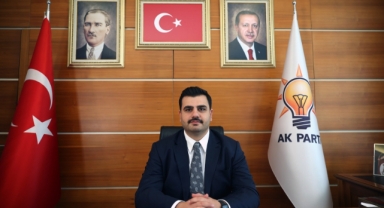 Eyyüp Kadir İnan'dan CHP Liderine: 'Tükenmişliğin Göstergesi'!