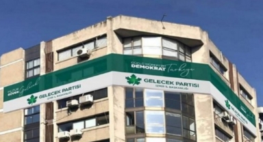 Gelecek Partisi İzmir’de dikiş tutturamıyor: 5 yılda 9 il başkanı!