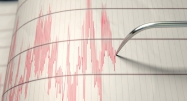 İran'da 5.4 büyüklüğünde deprem