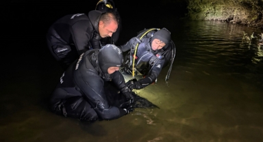 İzmir İtfaiyesi dalgıçları Bayındır’da boğulma vakasına müdahale etti
