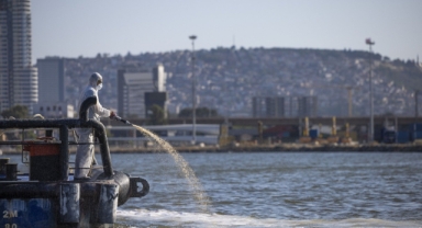 İzmir Körfezi için modifiye kil uygulaması devrede