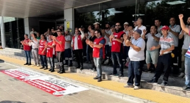 Karşıyaka Belediyesi'nde işçiler de memurlar da grevde!